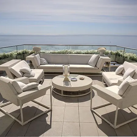 Maison Blanche 2*